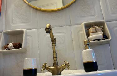 The Art House By The Sea - Photo 50