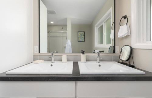 Charming Eugene Bungalow - Photo 17