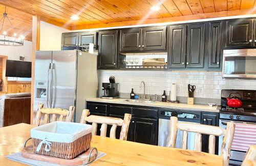 ADK Cabin with Hot Tub, Near Whiteface, Lake Placid, Fire Pit, Game Rm - Foto 65