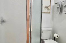 Theater and game rooms 5 bedrooms 2 king size beds TikTok and social media wall - Foto 5