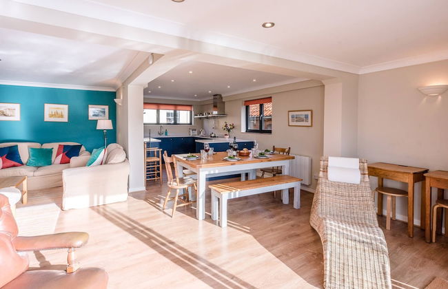 Lovely South-facing Garden, Close to Beach, Aldeburgh - Foto 12