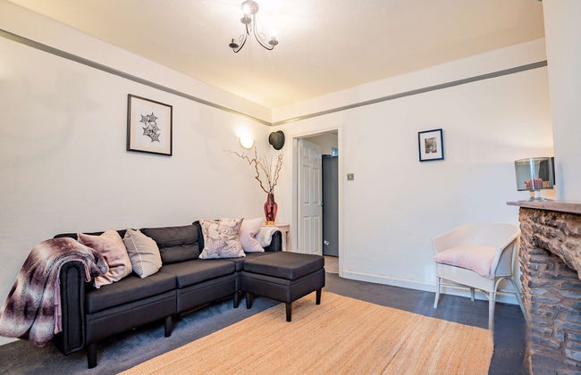 Host Stay Over the Bridge Cottage - Foto 21