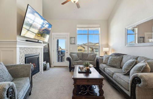 Serene Retreat With Hot Tub, Sauna, Pool & Gym - Foto 42