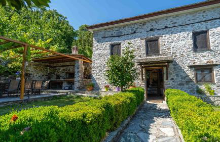 Μountain Whispers - Foto 10