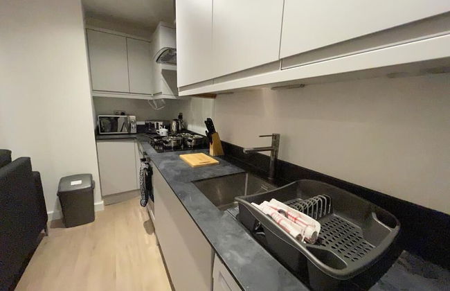 Spectrum House Apartments - Photo 7