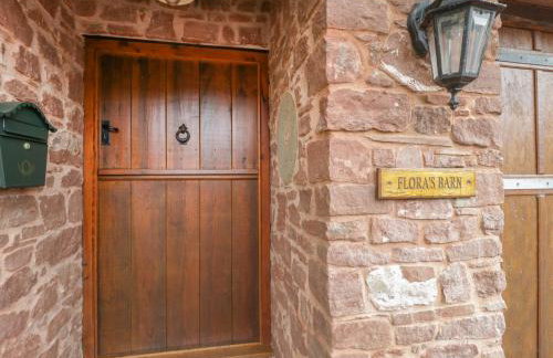 Flora's Barn - Foto 2