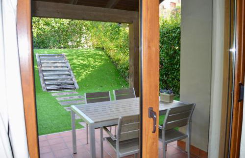 Precioso adosado en Urbanización con campo de golf - Foto 4