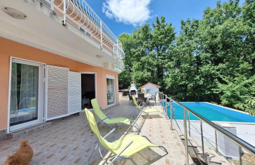 House Sanleon - Foto 1