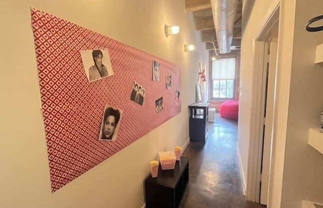 Artistico-Styled Studio Loft Sleeps 5 - Foto 24