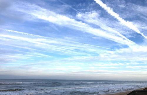 ZEN BEACH RETREAT - OCEAN VIEW TOWNHOUSE -No Drive Beach - Foto 150