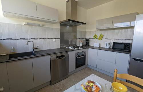 Maison confortable avec jardin privatif, internet, parking - FR-1-653-112 - Foto 11