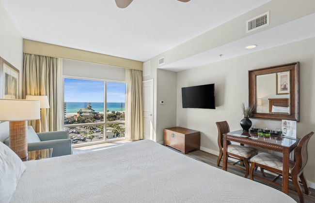 Luau Resort by Panhandle Getaways - Foto 7