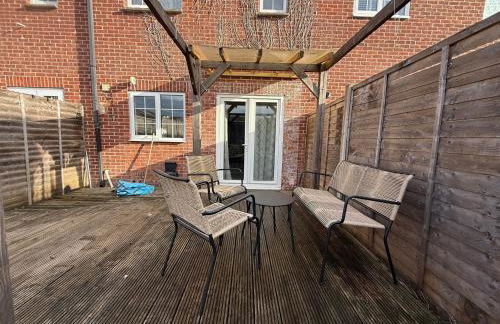 Newbury House Long Stays Free Parking and Wifi - Foto 5