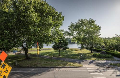 BurgBnB Riverfront - Foto 6