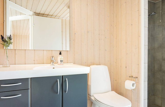 4 Star Holiday Home in Nexo - Foto 11