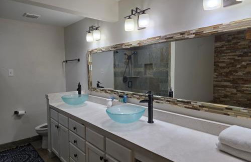 Luxury Southern Mansion w/ Pool - Foto 36