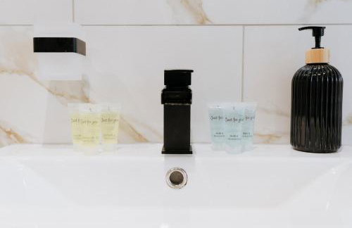 Marine Cottage 2 - With Private Hot Tub - Foto 19