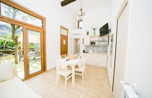 Lemons & Sun Apartment - Photo 2