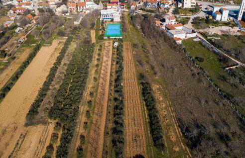 Cozy Home In Cista Velika With Wifi - Photo 12