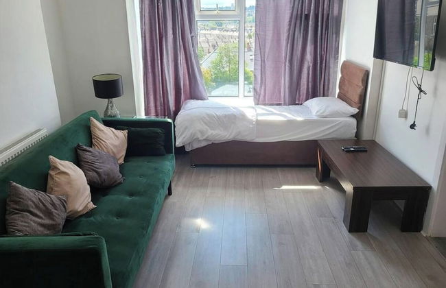 Captivating 2-bed Apartment in Newport - Foto 4