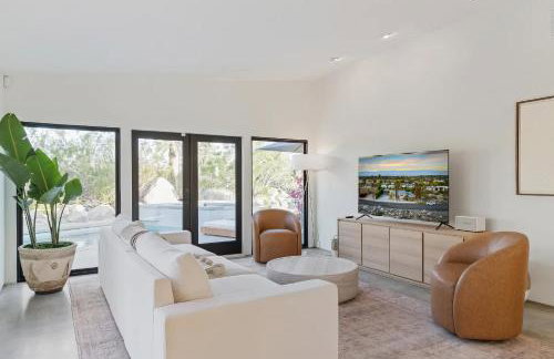 Palm Springs Haven - Pool, Hot Tub & Mountain Views - Foto 48