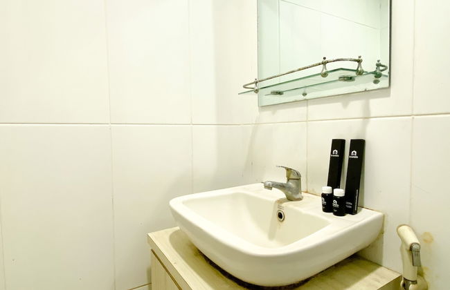 Cozy Stay Studio Tamansari Mahogany Karawang Apartment - Photo 12