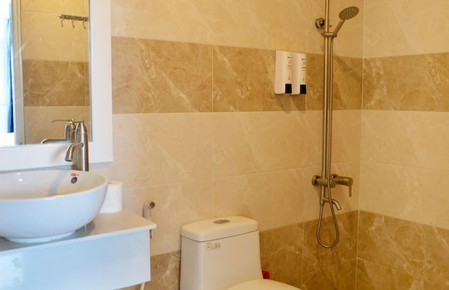 King Apartment - Photo 16