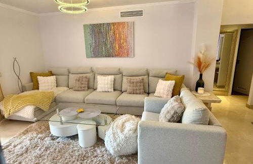 Casares Beach Golf Apartment With Private Garden Direct Pool Access - Photo 8