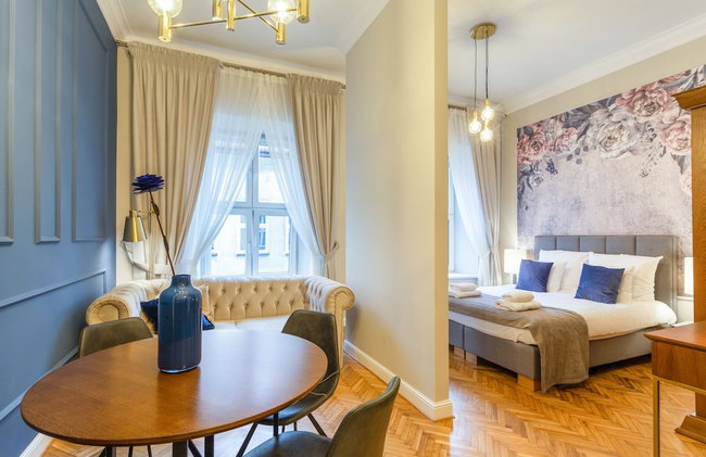 MR 3 Apartments - Photo 9