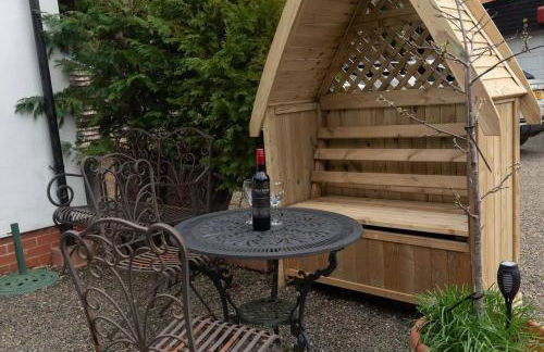 The White House Holiday Cottage - Pass the Keys - Foto 14