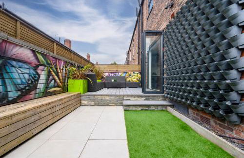 West Didsbury Retreat l Cinema l Sleeps 8 - Photo 38