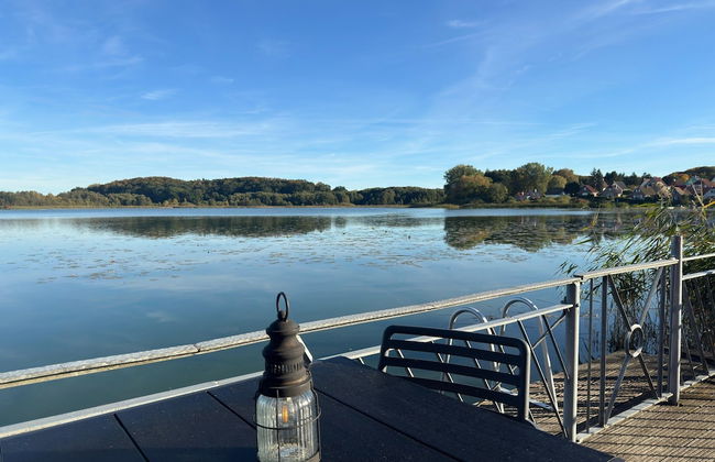 Striking Holiday Home in Sternberg With Jetty - Foto 34