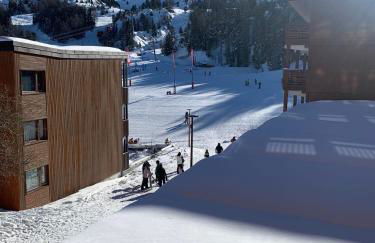 Appartement rénové au pied des pistes - Foto 32