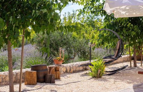 Nice Home In Drnis With Sauna - Foto 25