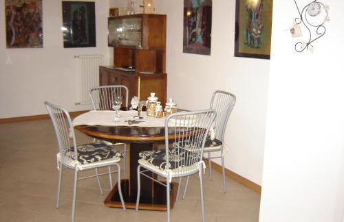 A 7 KM DA SALO' CASA DEL SOLE MANSARDA - Foto 8