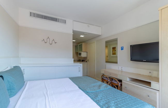 Estúdios Modernos em Resort pé na areia - Jurerê Beach Village JBVJR - Photo 10