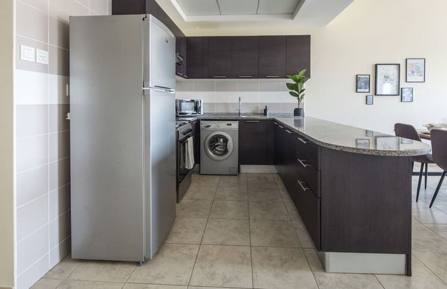 Top Rank 2BR in Trendy Jumeirah Village Triangle! - Photo 9