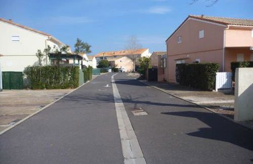 Maison rénovée proche plage, quartier calme, parking privé, animaux acceptés - FR-1-387-108 - Photo 9