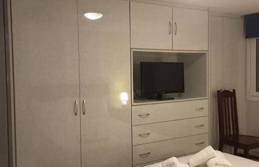 Contemporary Farmhouse with BBQ in North Evia - Photo 6