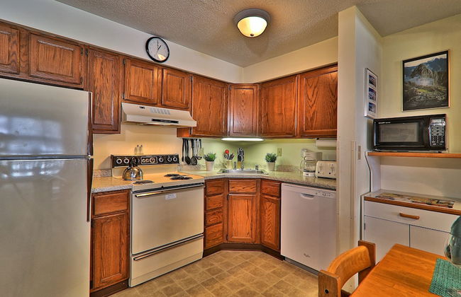 Mountain Green Resort By Killington VR - 3 Bedrooms - Photo 38