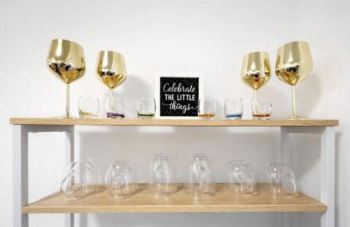 Luxury Hoboken Getaway - 15 Minutes To NYC - Walk To Transit - Great Location - Foto 36