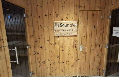 Sauna, Pools mit XXL-Terasse oder Kinderkino - Foto 49