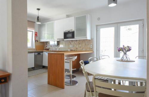 Aroeira villa with heated pool by Golf course, Beach and Lisbon - Foto 33