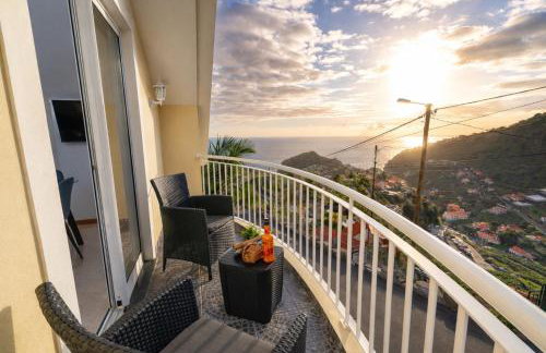 Vanda House com 2 Quartos Vista Mar e montanha no centro da Ilha - Foto 3