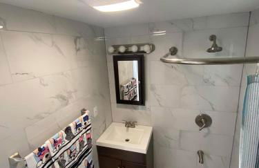 Cozy Studio in Quiet Neighborhood - Foto 8