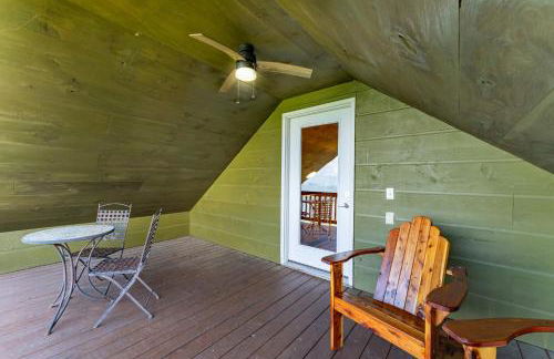 Hoot Owl with a private hot tub - Foto 20