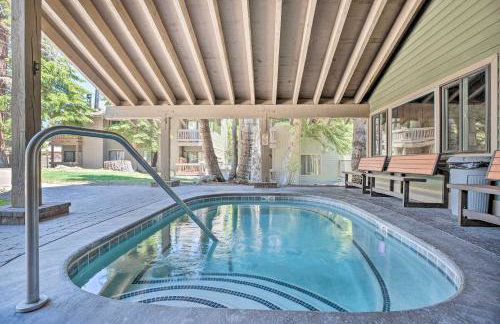 Elegant Mountain-View Condo Less Than 1 Mi to Lifts! - Foto 24