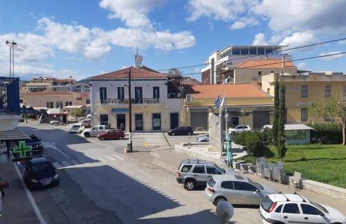 Enalios Apt #2- Spacious Flat in the Heart of Town - Foto 13