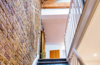 Penthouse Loft apartment with roof terrace Not for events or parties - Foto 8