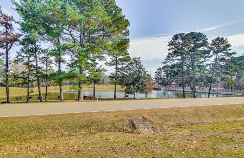 Countryside Home with Pond and Pasture Views in Iuka! - Foto 31